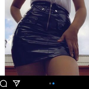 Faux leather mini skirt